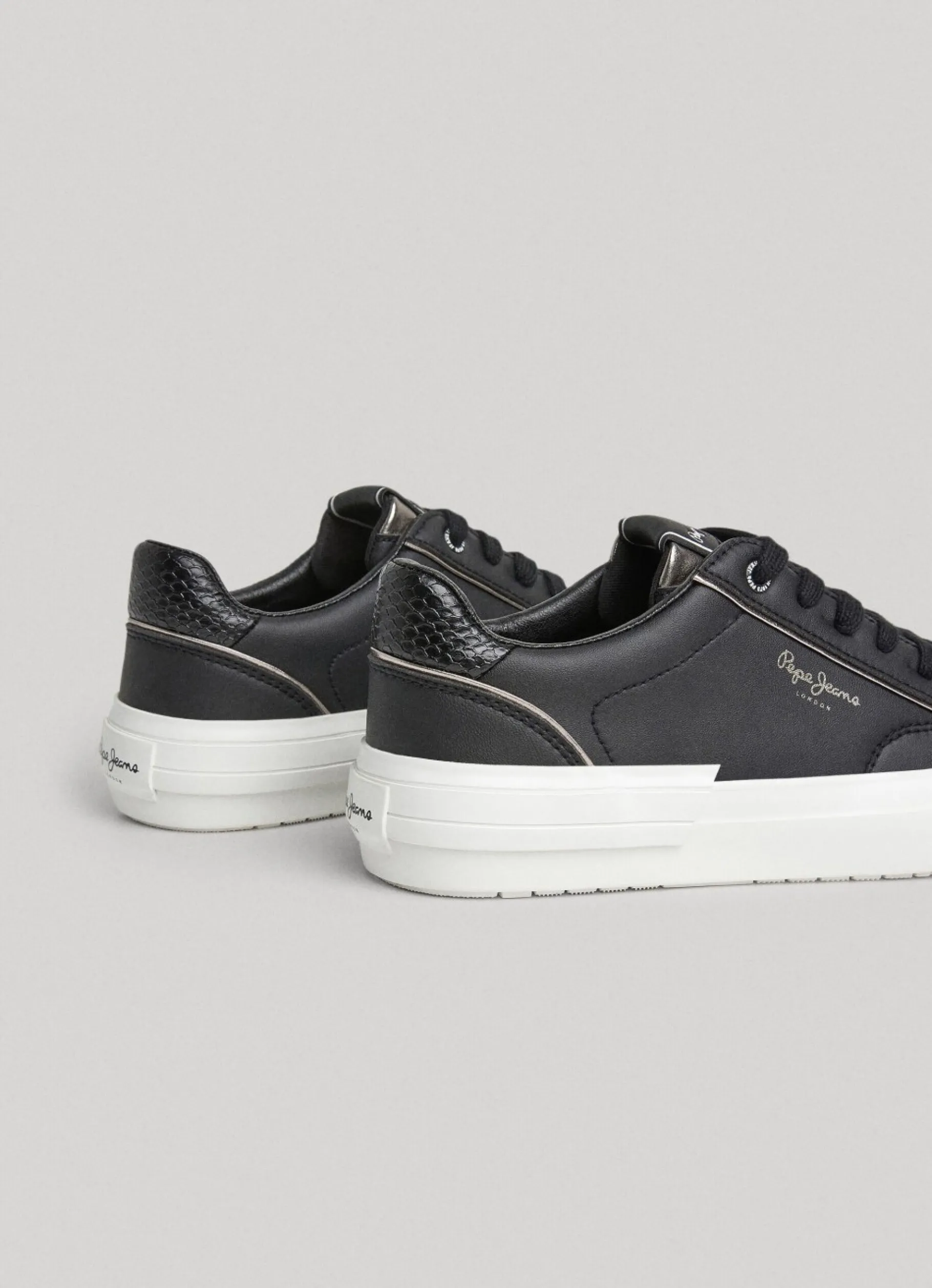Women Pepe Jeans Allen Low Basic Trainers