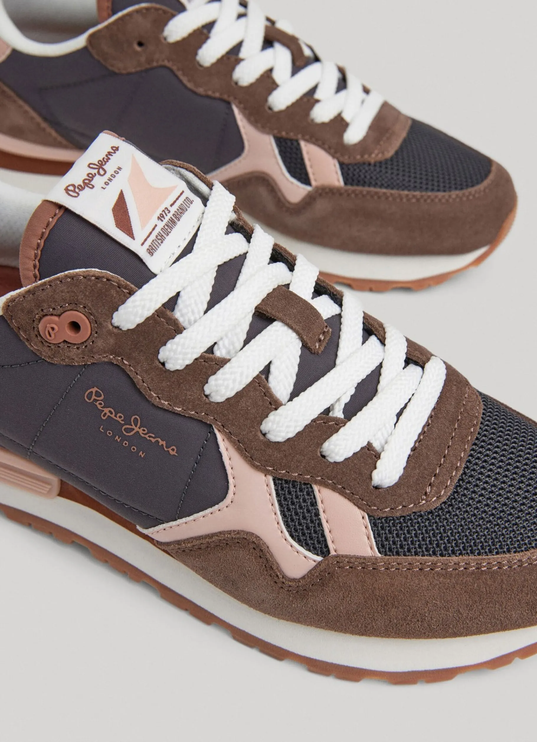 Women Pepe Jeans Brit Jump Running Shoes
