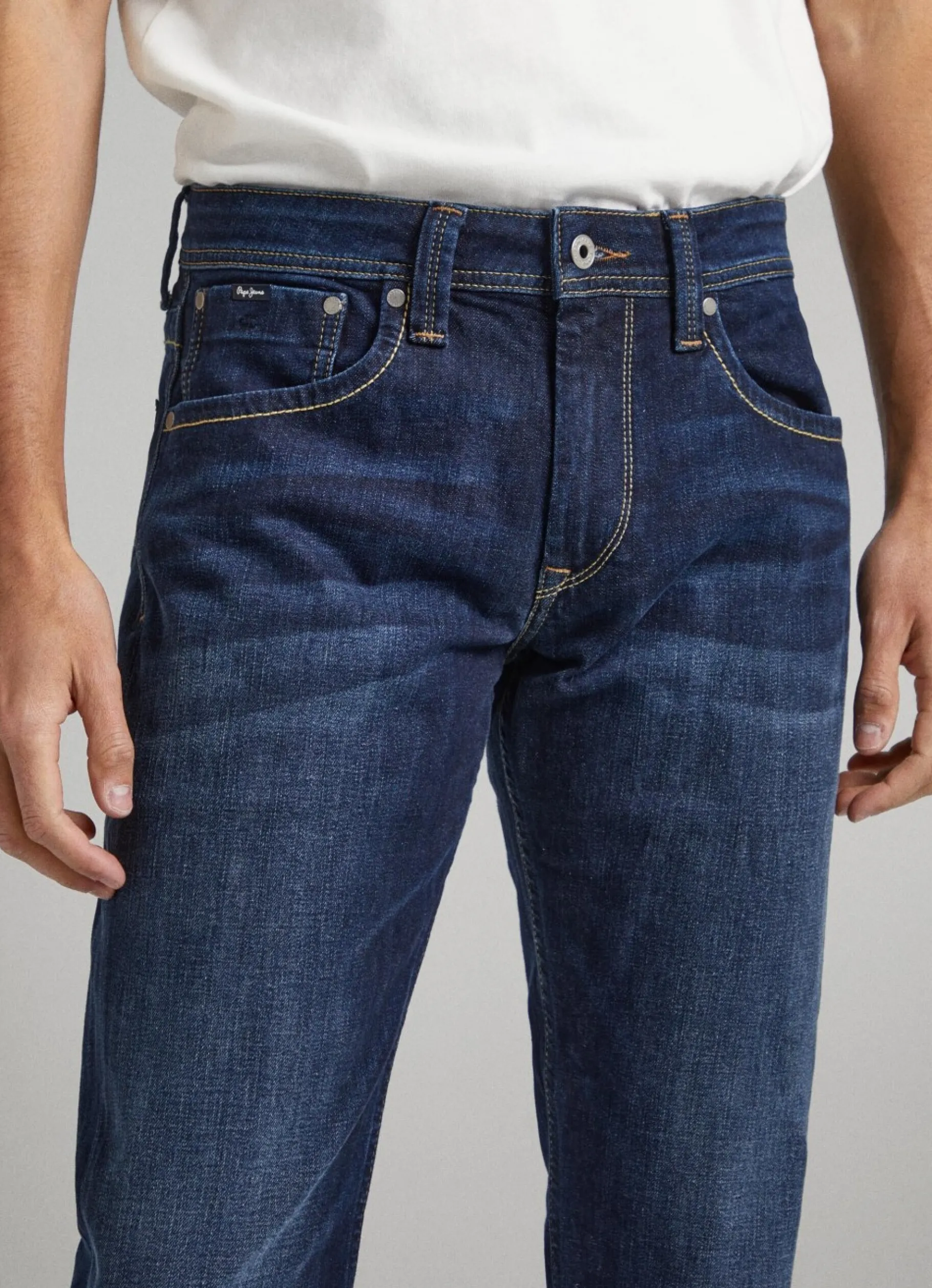 Men Pepe Jeans Cash Regular Fit Mid-Rise Jeans