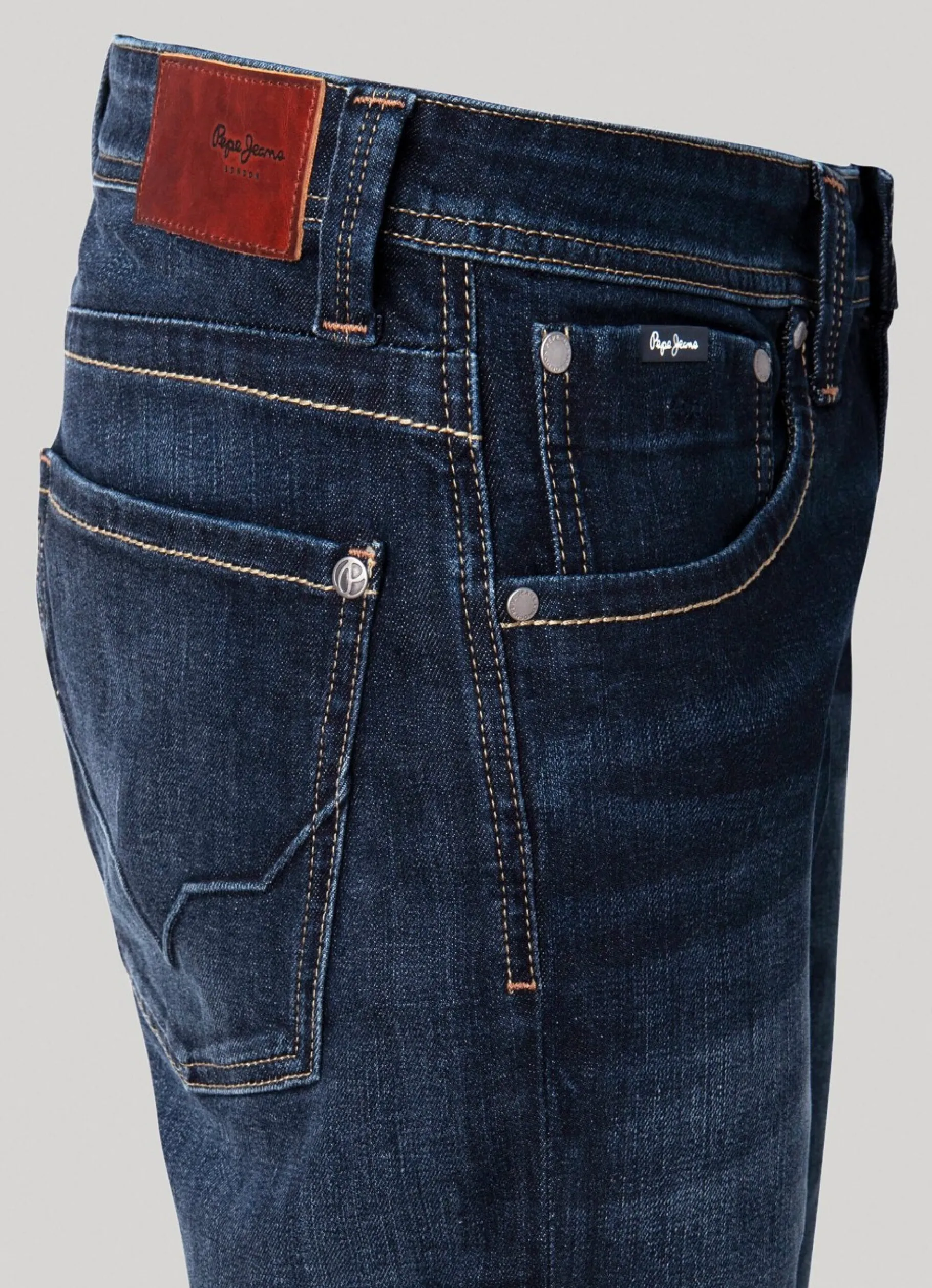 Men Pepe Jeans Cash Regular Fit Mid-Rise Jeans