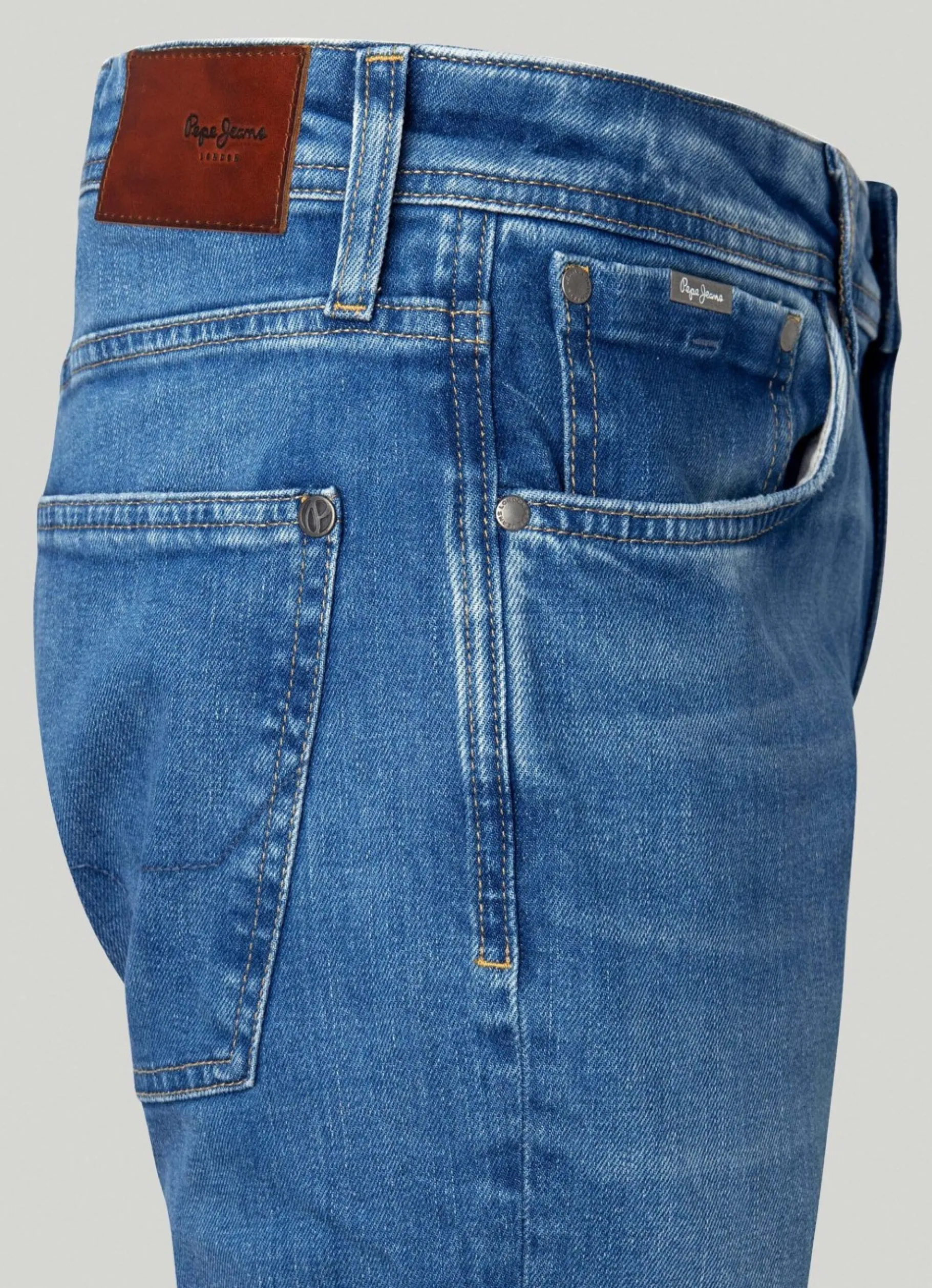 Men Pepe Jeans Cash Regular Fit Mid-Rise Jeans