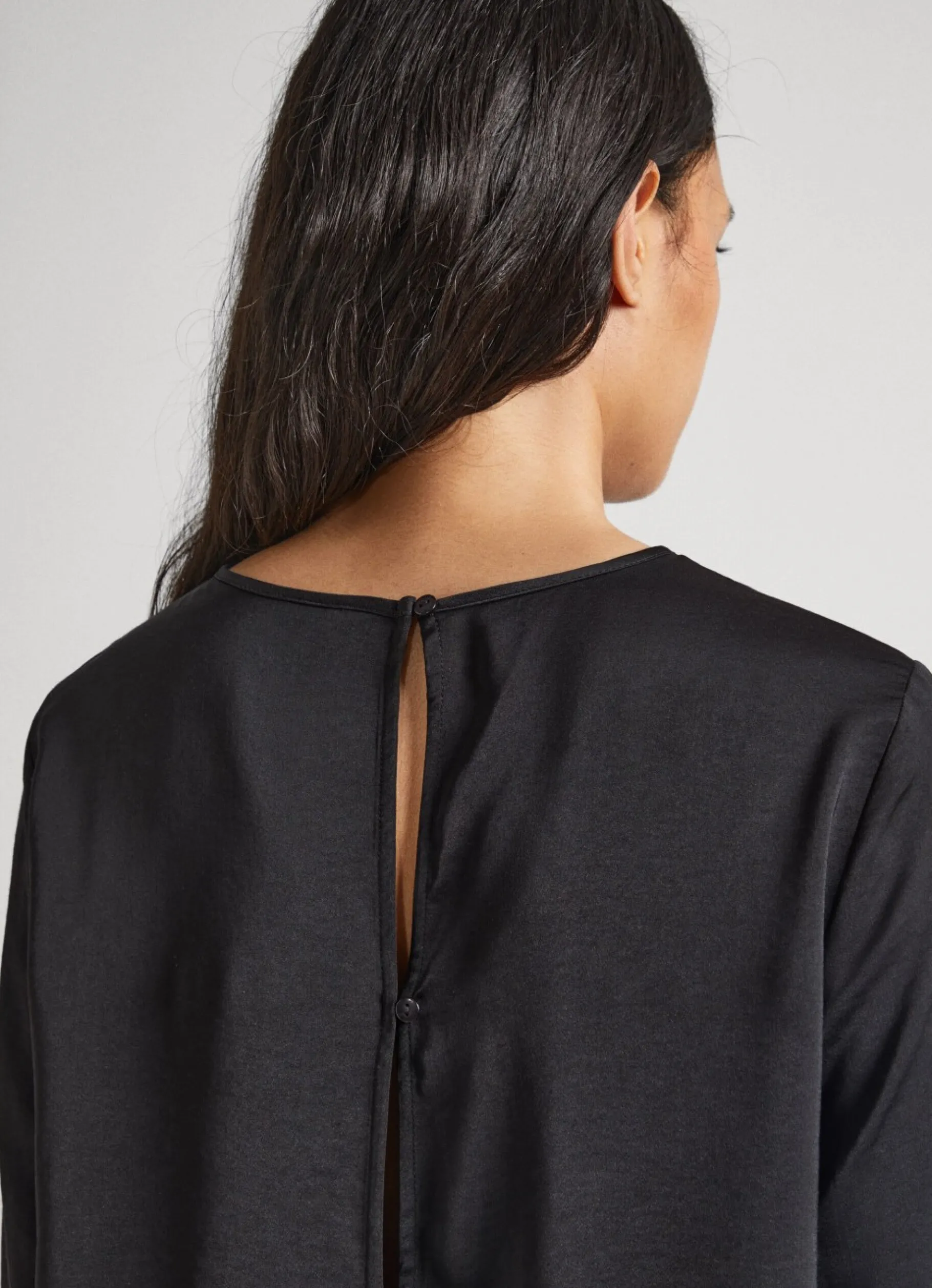 Women Pepe Jeans Cropped Fit Satin Blouse