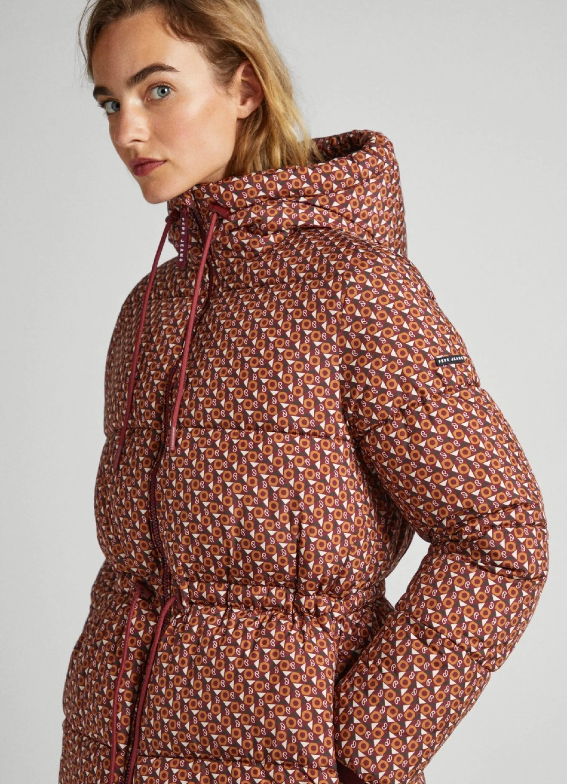 Women Pepe Jeans Geometric Print Puffer Jacket