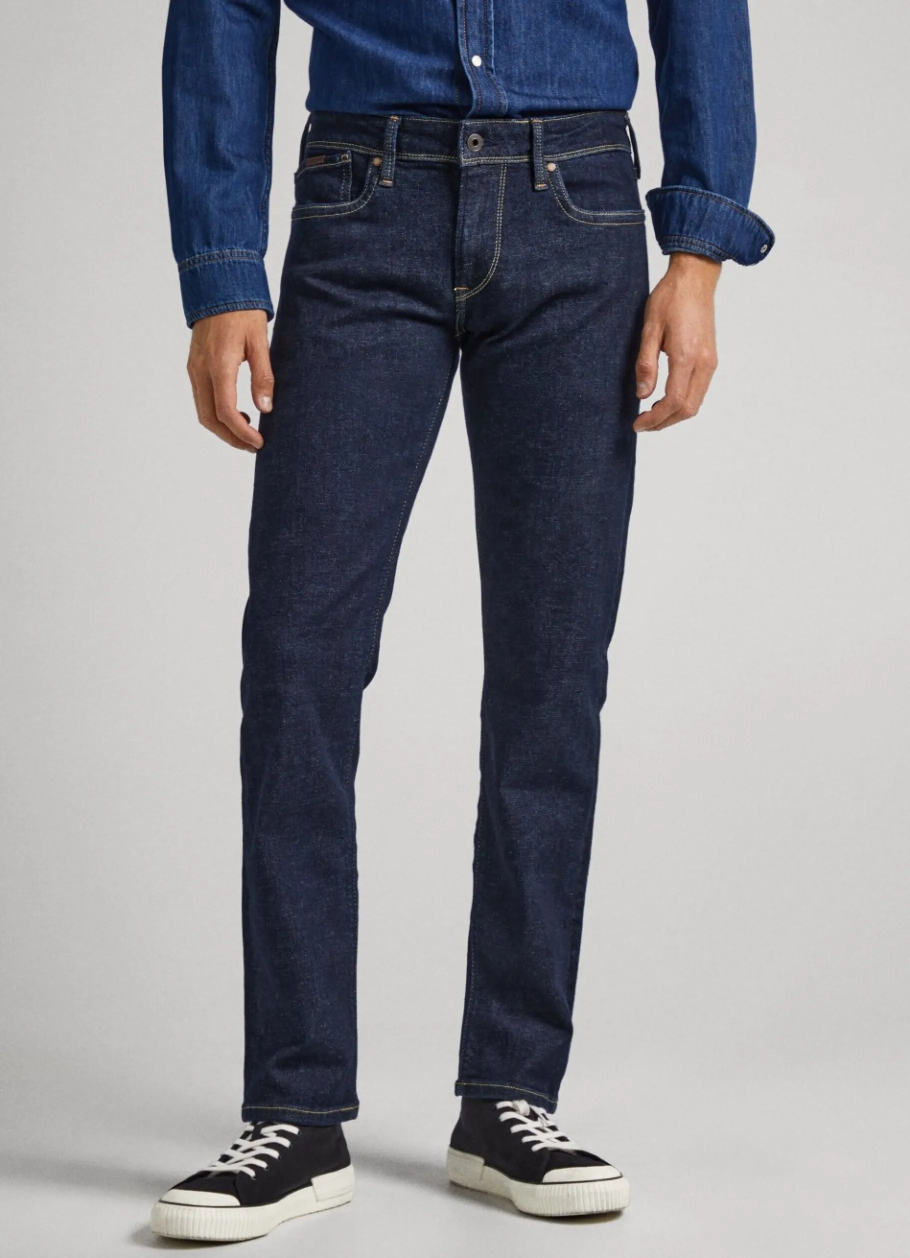 Men Pepe Jeans Hatch Slim Fit Low-Rise Jeans