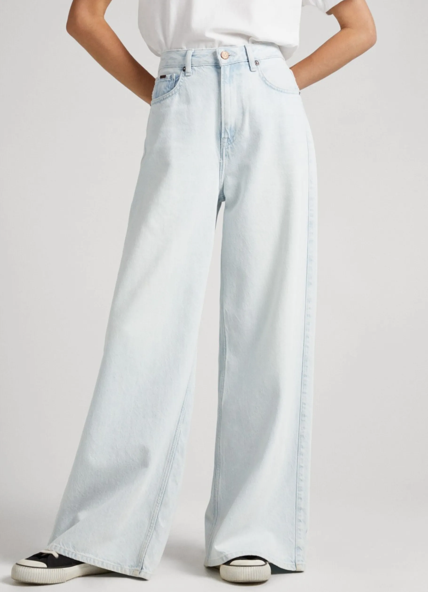 Women Pepe Jeans Jaimy Wide Fit High-Rise Jeans