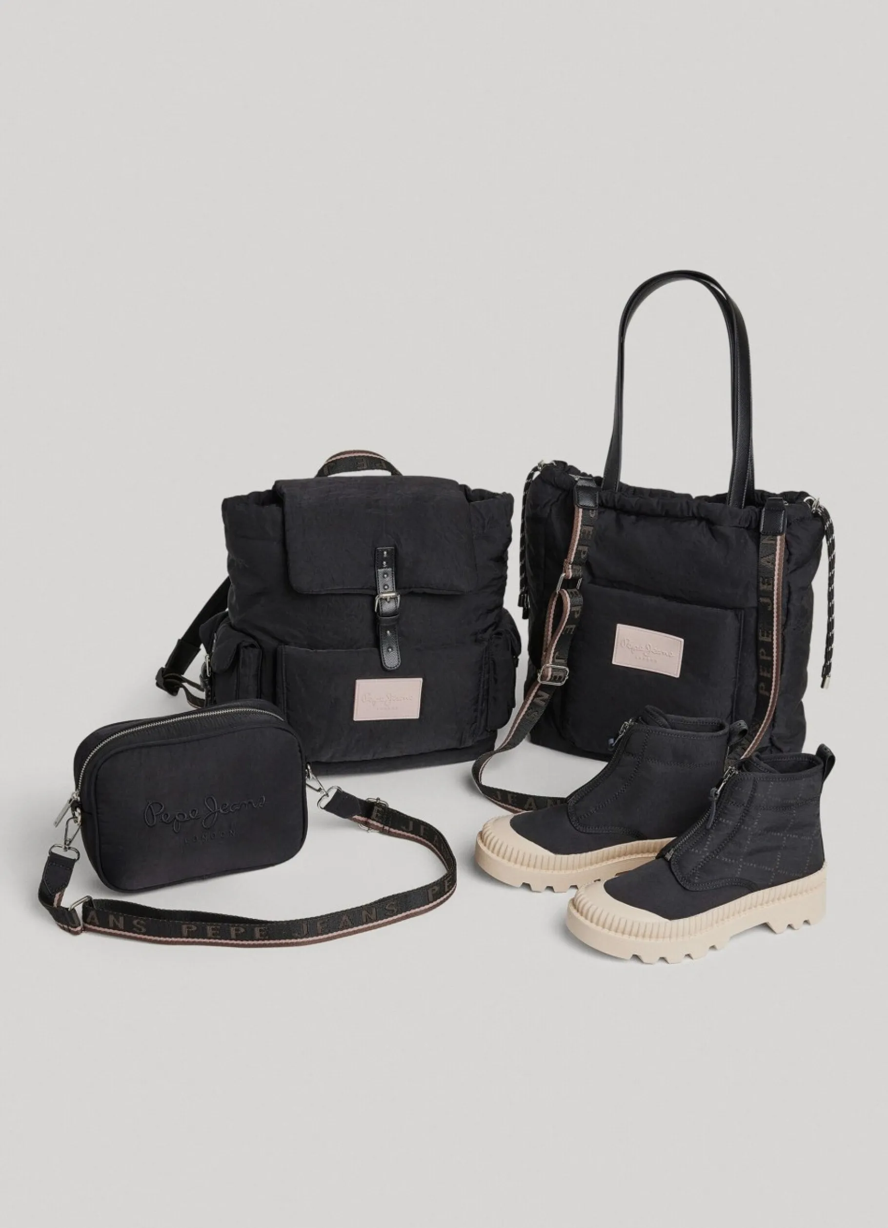 Women Pepe Jeans Light Fabric Tote Bag