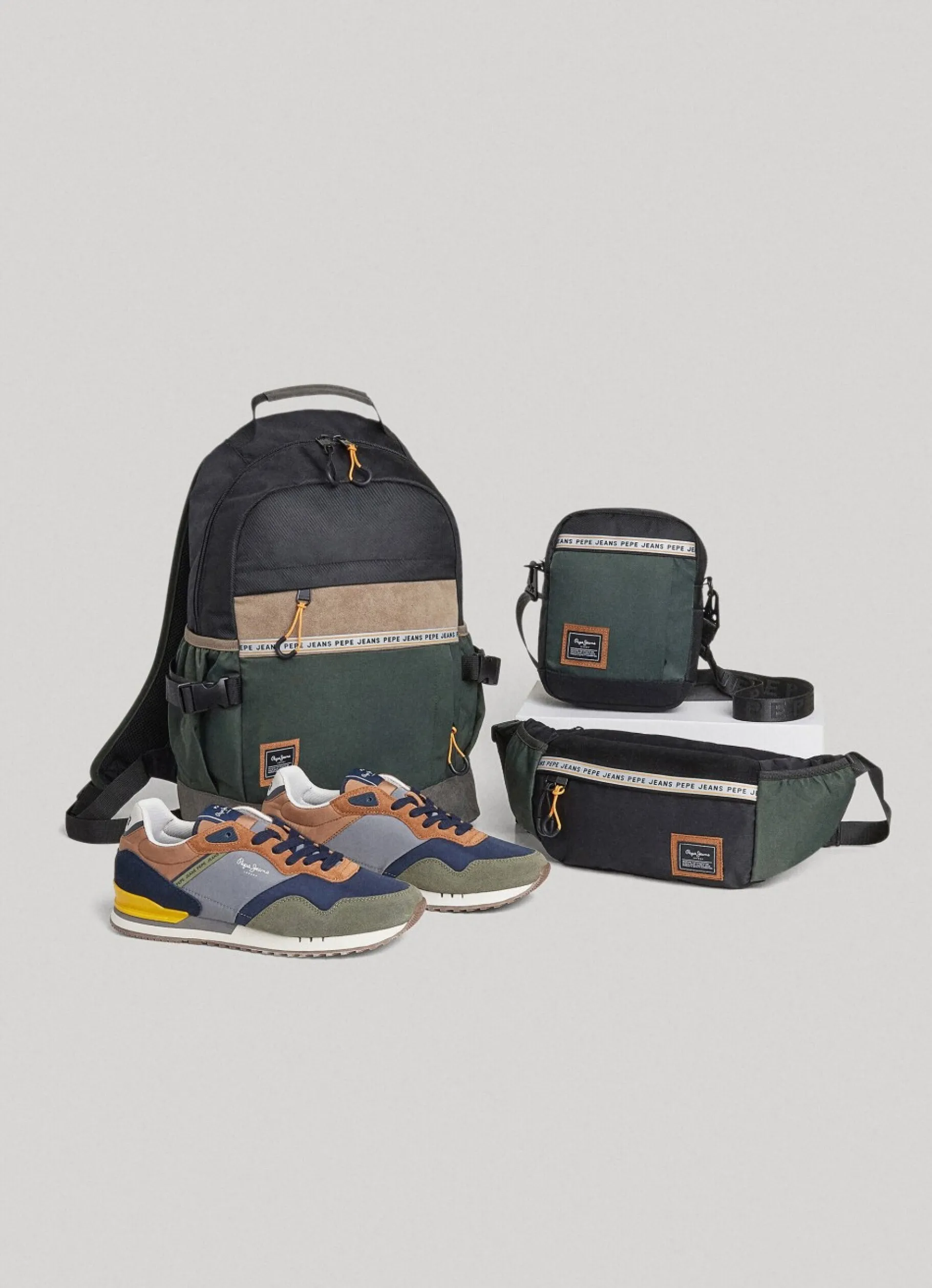 Men Pepe Jeans London Awake Running Shoes
