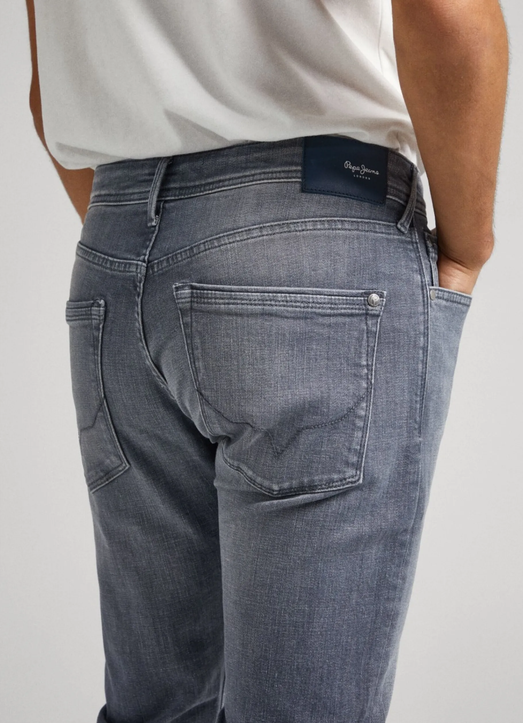 Men Pepe Jeans Spike Regular Fit Mid-Rise Jeans