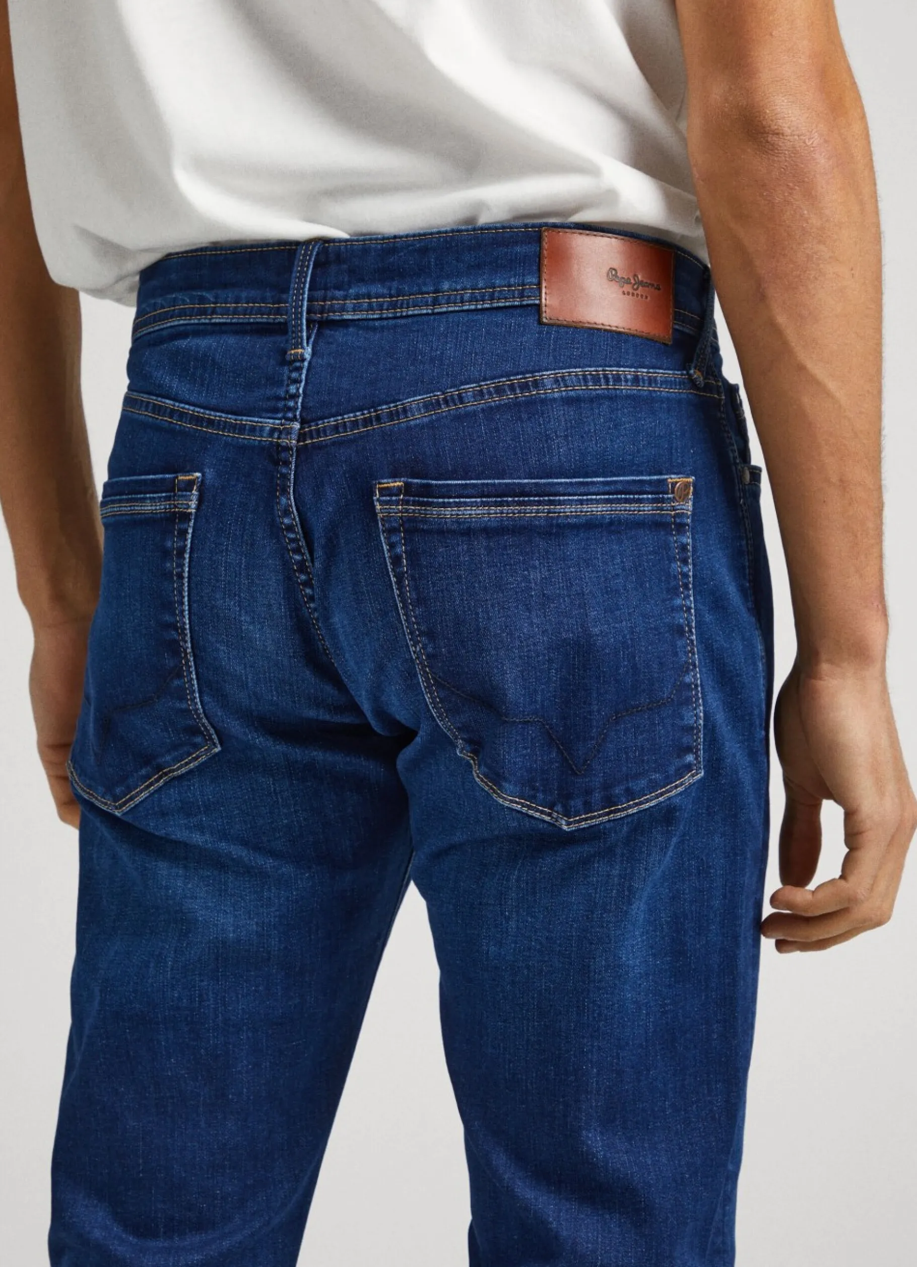 Men Pepe Jeans Stanley Fit Mid-Rise Jeans