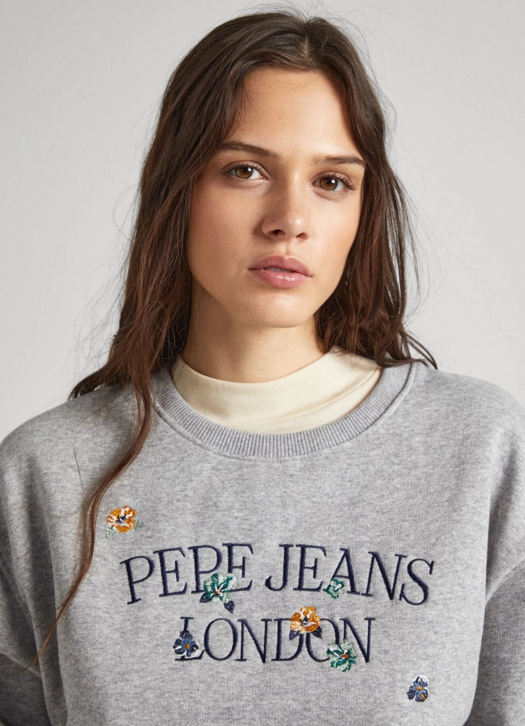 Women Pepe Jeans Sweatshirt W/ Embroidered Logo
